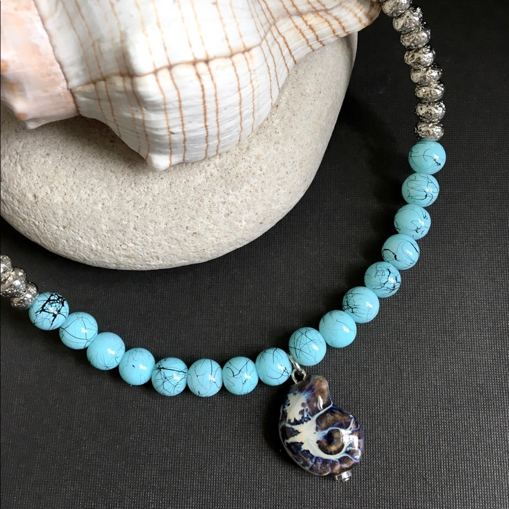 Gardgy necklace beaded blue sea style shell pendant